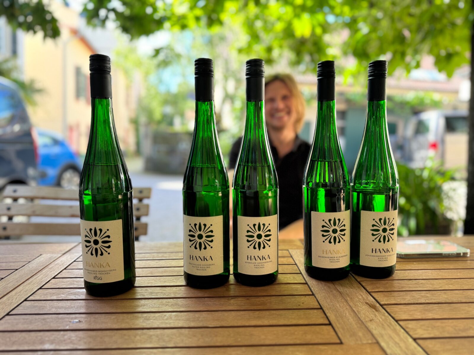 Vinsmagning med Sebastian og flasker med Weingut Hankas nye logo